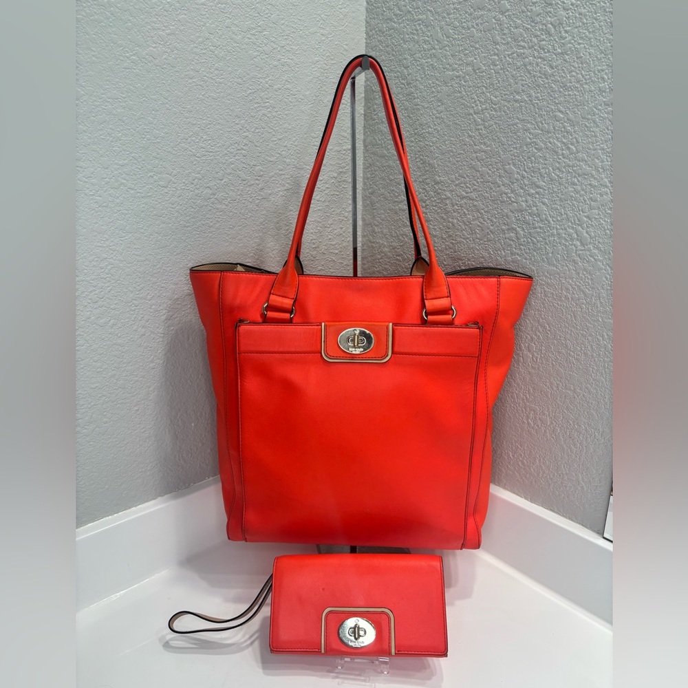Kate Spade Hampton Tote And Wallet